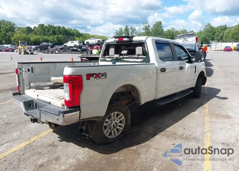 2018 Ford F-250 Xl z USA, uszkodzony, nr VIN 1FT7W2B65JEC62871
